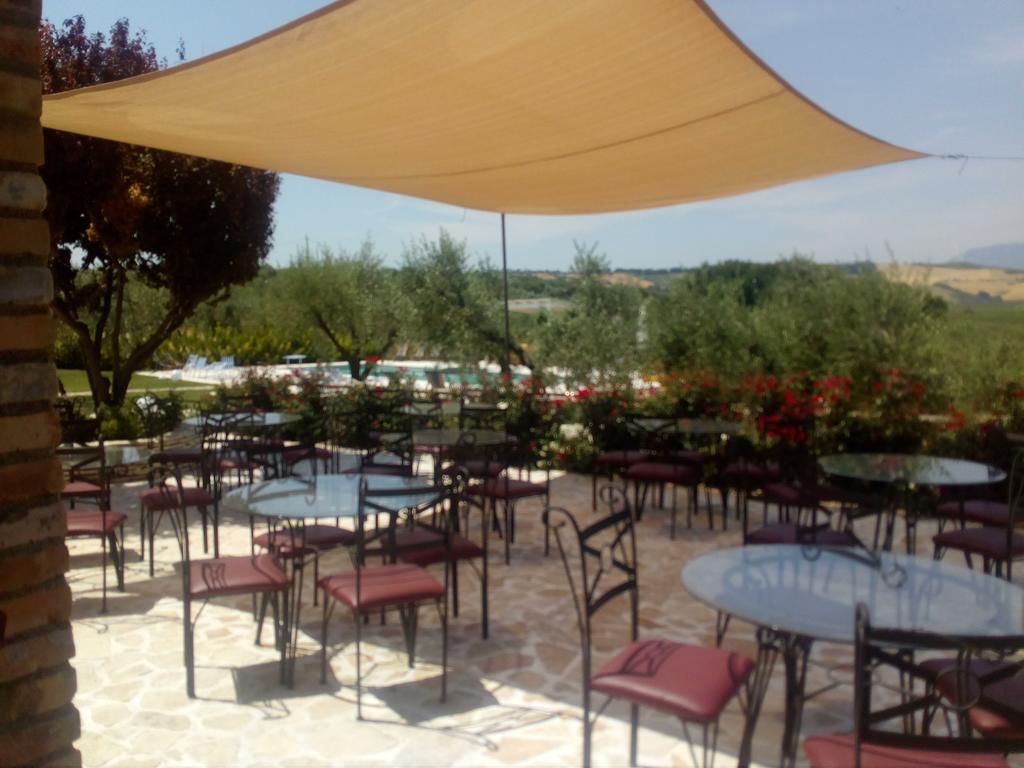 Agriturismo Piccolo Albero Loreto Aprutino Zewnętrze zdjęcie